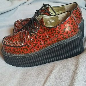 Glitter Cheetah Creepers